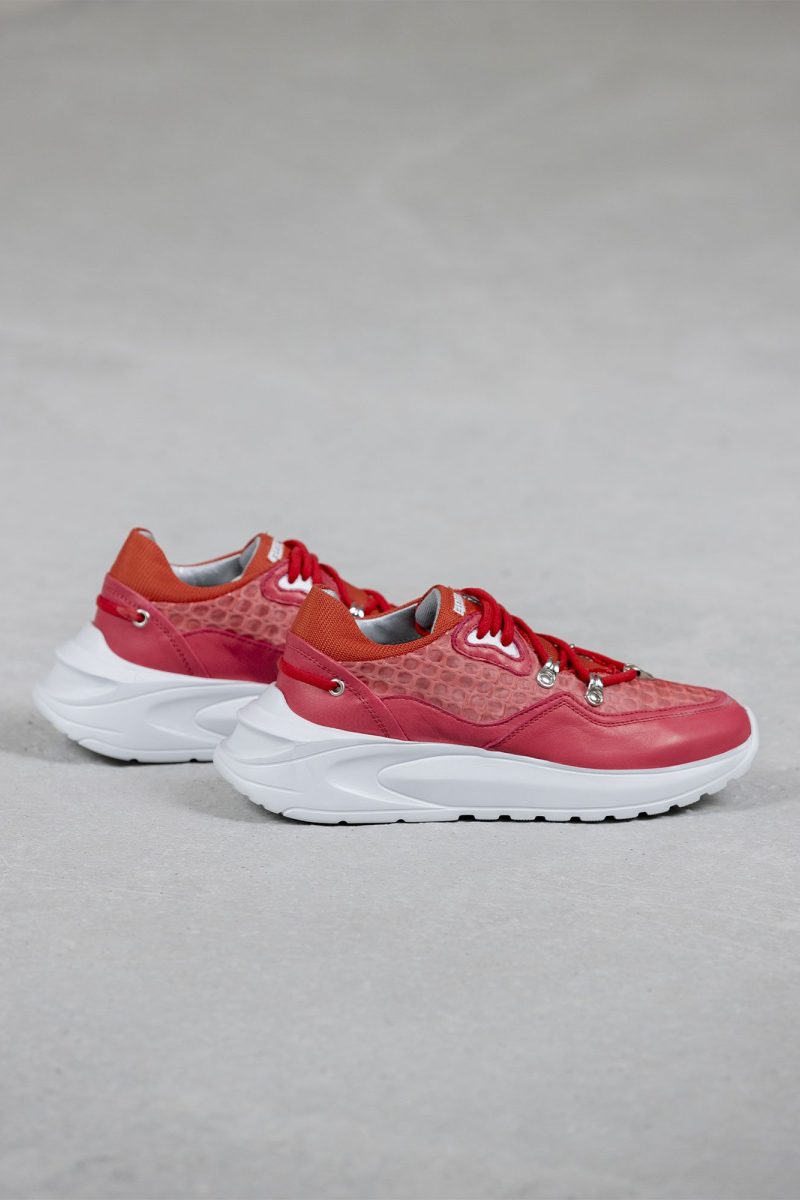 Sneakers rosse 01