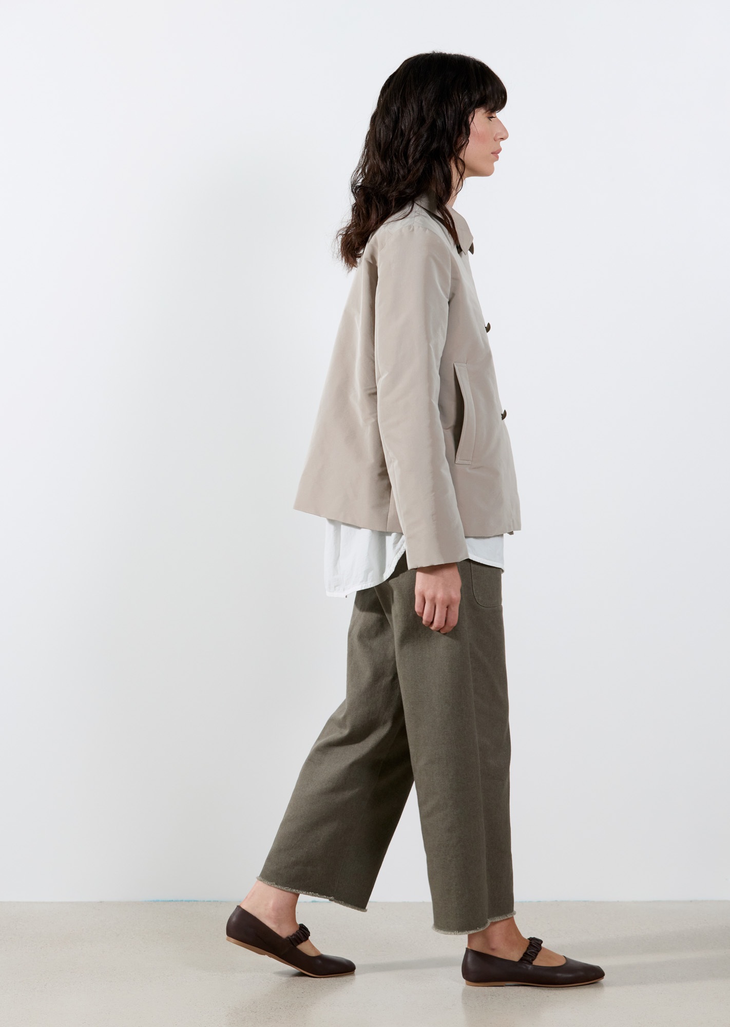 Rialto48 25605 corinne 11267