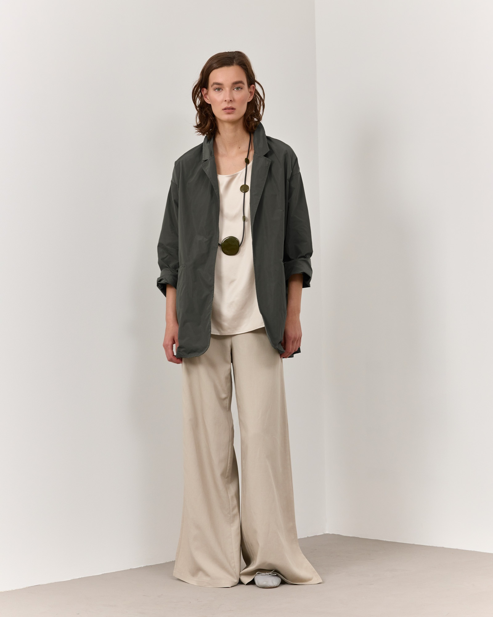 Rialto48 ss26 andrea antracite